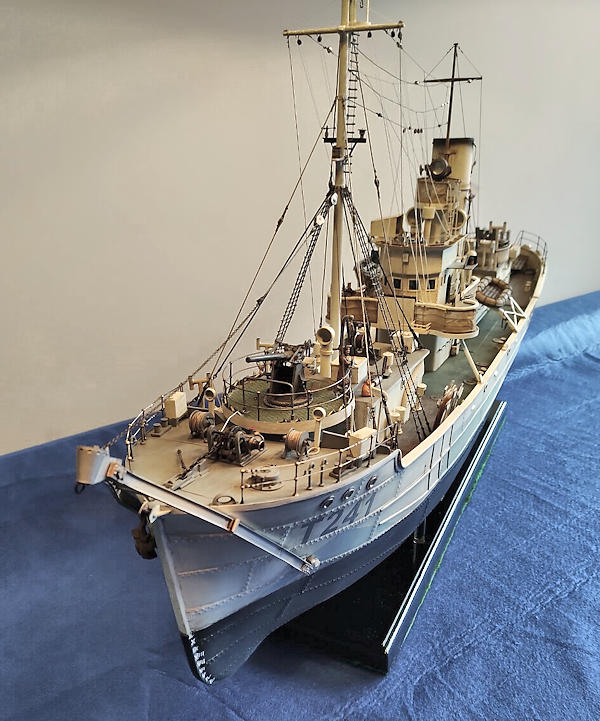 Image of Sir Kay Round Table class Minesweeping Trawler 1942/45 Scale 1:48