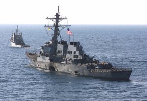 1280px-USS_Cole_(DDG-67)_Departs.jpg