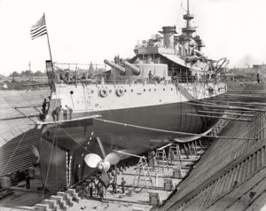 1024px-USS_Oregon_in_dry_dock,_1898.jpg