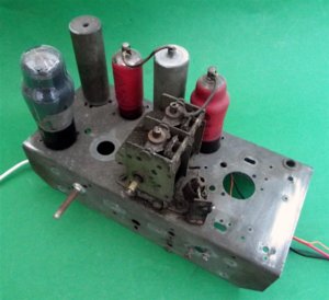 Wartime Radio 1 (Large).JPG