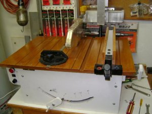 24I NEW MDF Table TOP.JPG 24I NEW MDF Table TOP.JPG