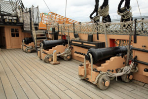 11portsmouth-hms-victory-small-main-deck-cannons.jpg