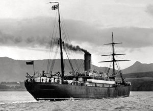 Victorian passenger liner.jpg