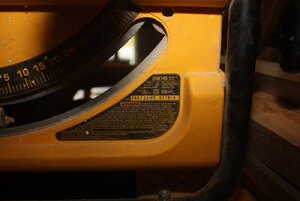 DW745 Label.JPG