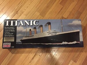 Titanic box.JPG