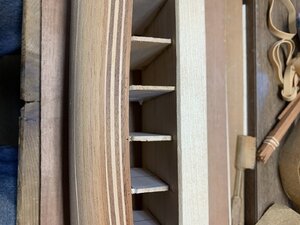 Bottom Closed Side Mahogany Grain.jpg