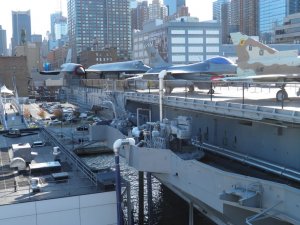 PB130064 uss intr.JPG