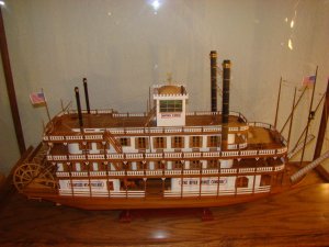 Paddlewheeler 11.jpg