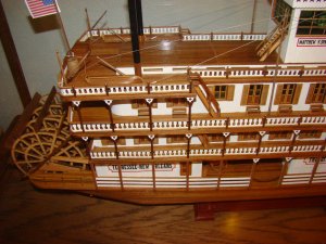 Paddlewheeler 18.jpg