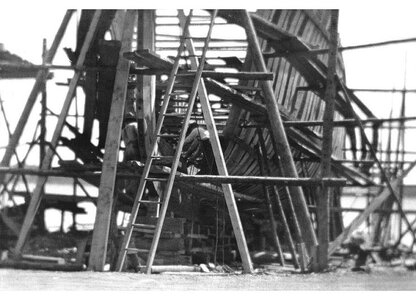 Bluenose Framing Construction 1921.jpg