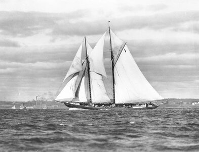 Bluenose Racing 1.jpg