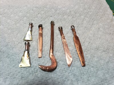 tools1.jpg
