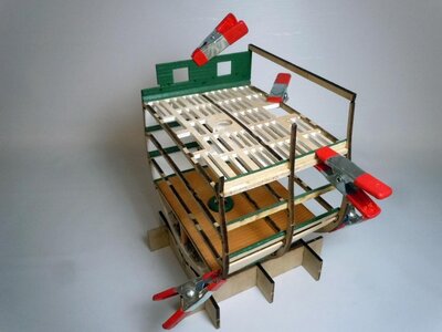 thumbnail-010.jpg
