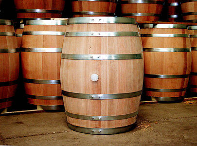 Oak-wine-barrel-at-toneleria-nacional-chile.jpg