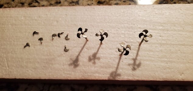 15 Screws.jpg