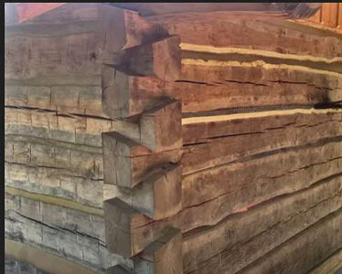 cabin3.JPG cabin3.JPG