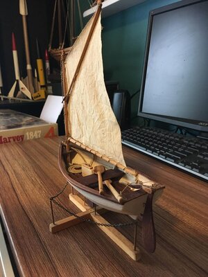 Small_Sailboat_03.jpg