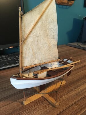 Small_Sailboat_05.jpg