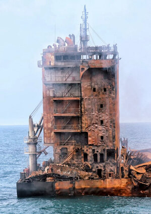 X-Press-Pearl-June-1-Sri-Lanka-Ports-Authority-3.jpg