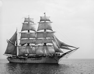 tmb1.jpg