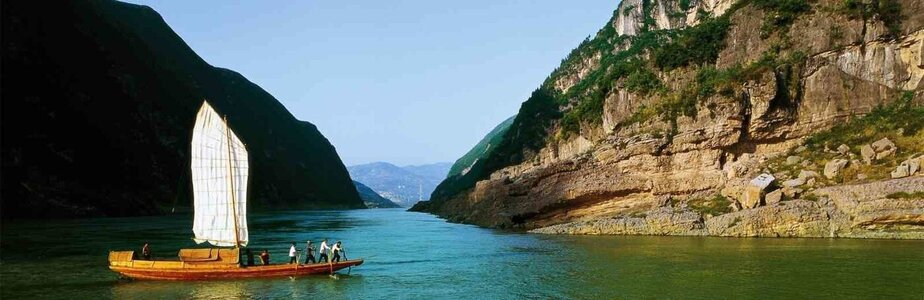 three-gorges-trib .jpg