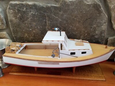 lobster boat 2.jpg