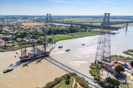 rochefort-ocean-rochefort-echillais-pont-transbordeur-hermionecdavidcompain.jpg