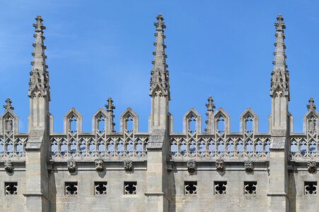 1280px-20130808_Kings_College_Chapel_Closeup_01.jpg