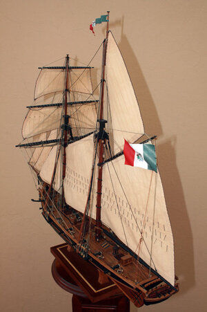 Goleta Iguala terminada 008.jpg Goleta Iguala terminada 008.jpg