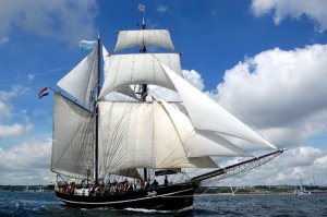 brest-Jantje-onder-zeil-4 (1).jpg