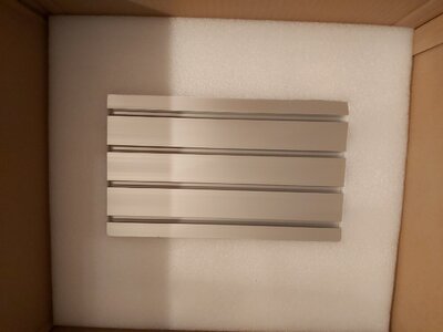 Box4.jpg