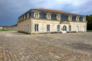 corderie-royale-rope-factory-rochefort-france-maritime-works-building-museum-historic-royal-fr...jpg