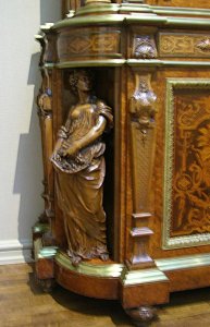 1423933759_105_FT19718_pearwood_carving015_.jpg
