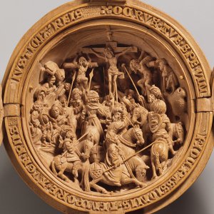 box carving2.jpg
