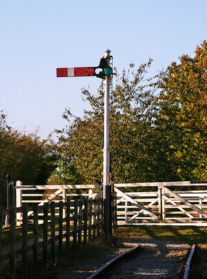 Hadlow Stn 017( L ).JPG