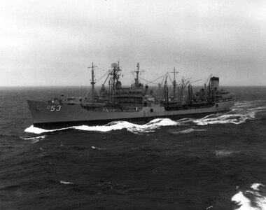 Hull waves example USS Caliente.jpg