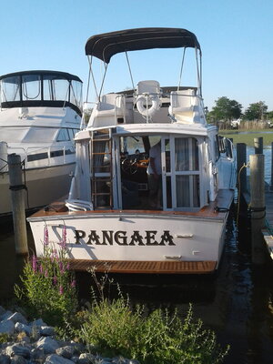 Pangaea backed into the slip.jpg