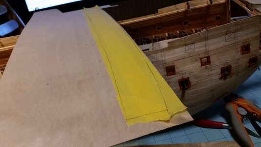652 Place Tape Pattern on Thin Plywood.jpg 652 Place Tape Pattern on Thin Plywood.jpg