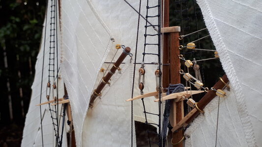 1025_20220424_bluenose_II_build.jpg