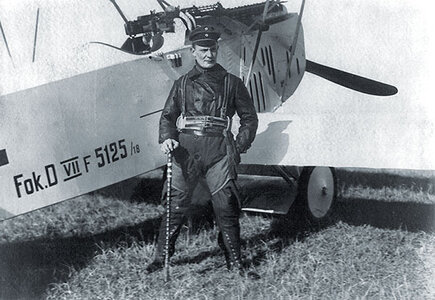 Herman_Goering_1918_Jasta_11.jpg