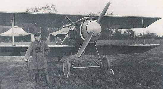 manfred von richthofen red baron albatross.jpg