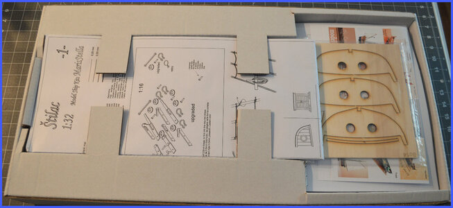 03_Open box.jpg