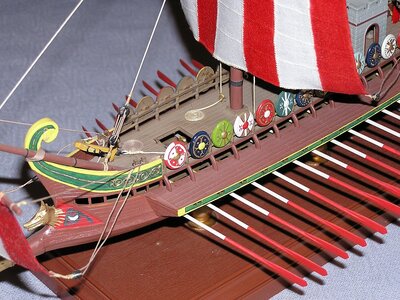 Roman warship 021.jpg