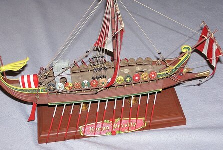 Roman warship 061.jpg