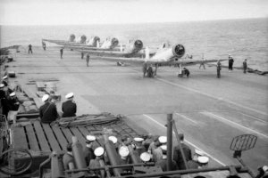 HMS_Ark_Royal_planes.jpg