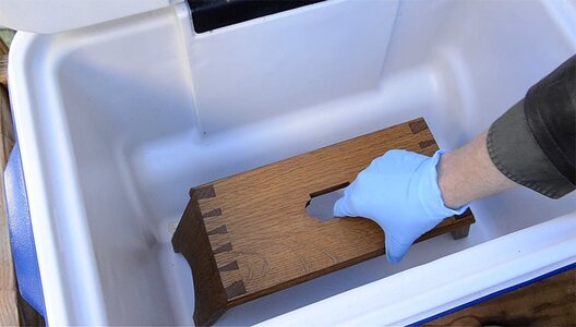 how_to_ammonia_wood_fuming_experiment_safety.jpg