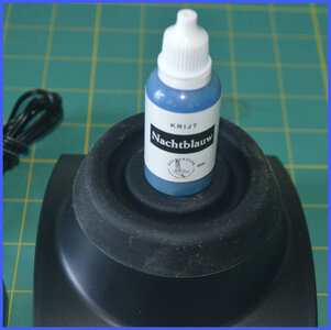 03_Paint vial.jpg