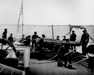 1024px-Dahlgren_gun_crew.jpg