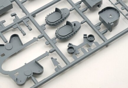 Plastic Plates (10).jpg