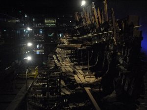 1280px-Mary_Rose_under_conservation.jpg